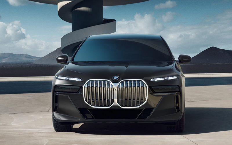 BMW_7series__0010_BMW-MY23-7Series-Gallery-08-800x500-1-800x500.jpeg