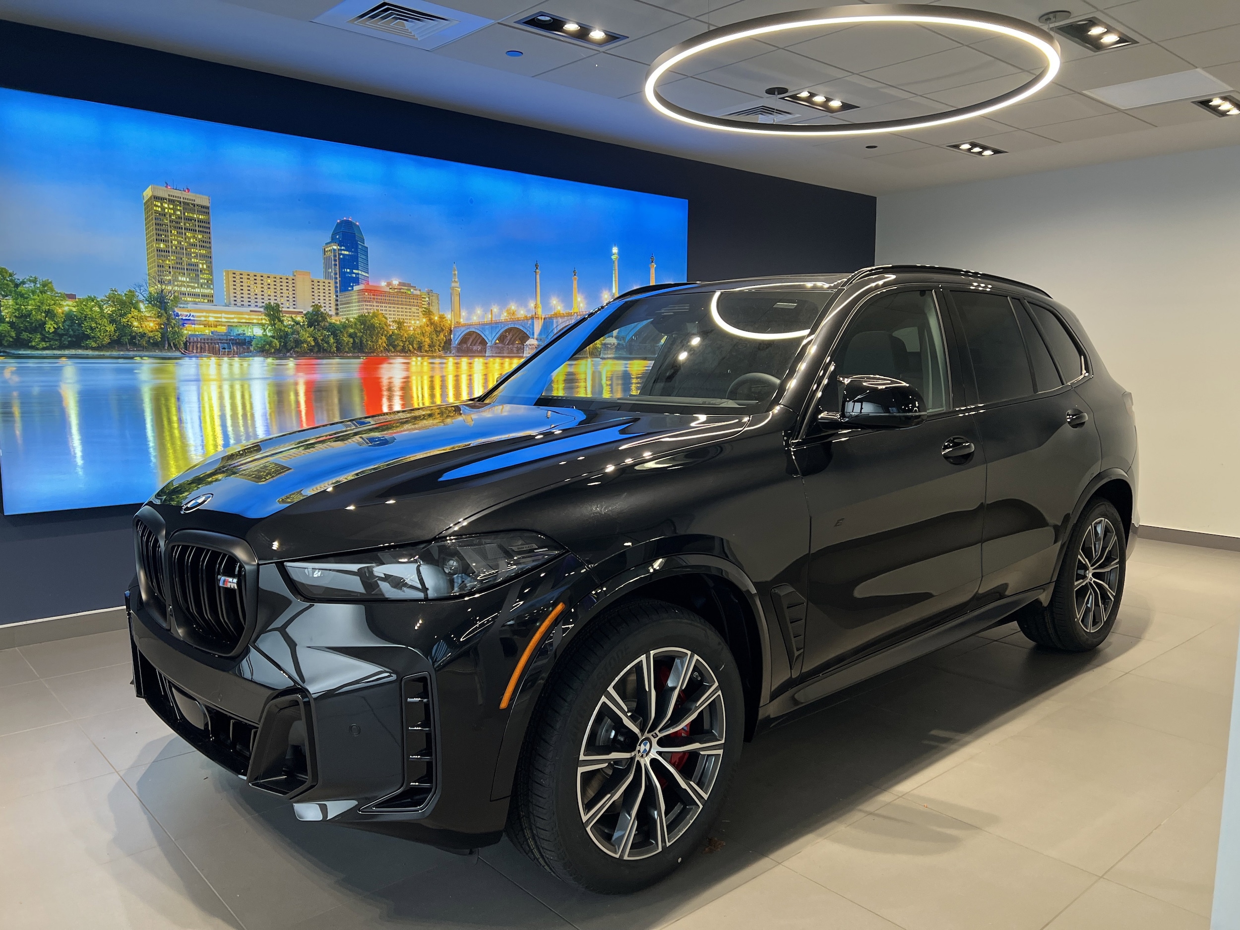 2026 BMW X5 M60i's photo