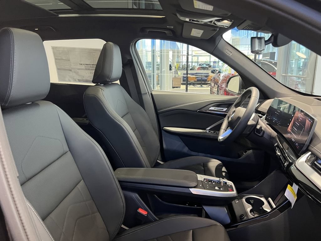 2026 BMW X1 28i - Photo 25