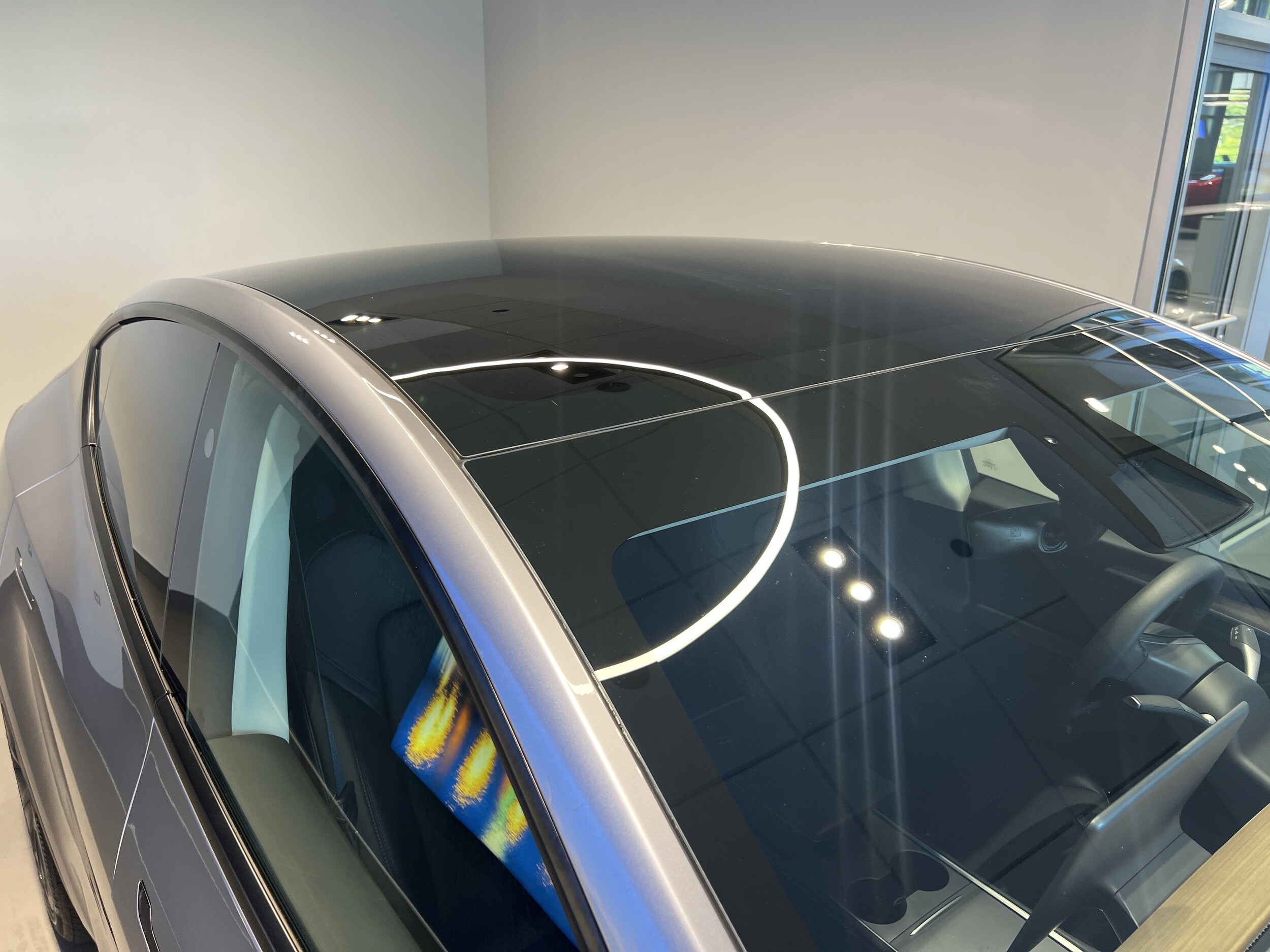 2024 Tesla Model Y Long Range photo 2