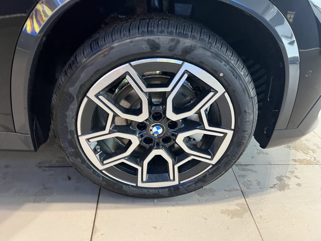 2026 BMW X1 28i - Photo 26