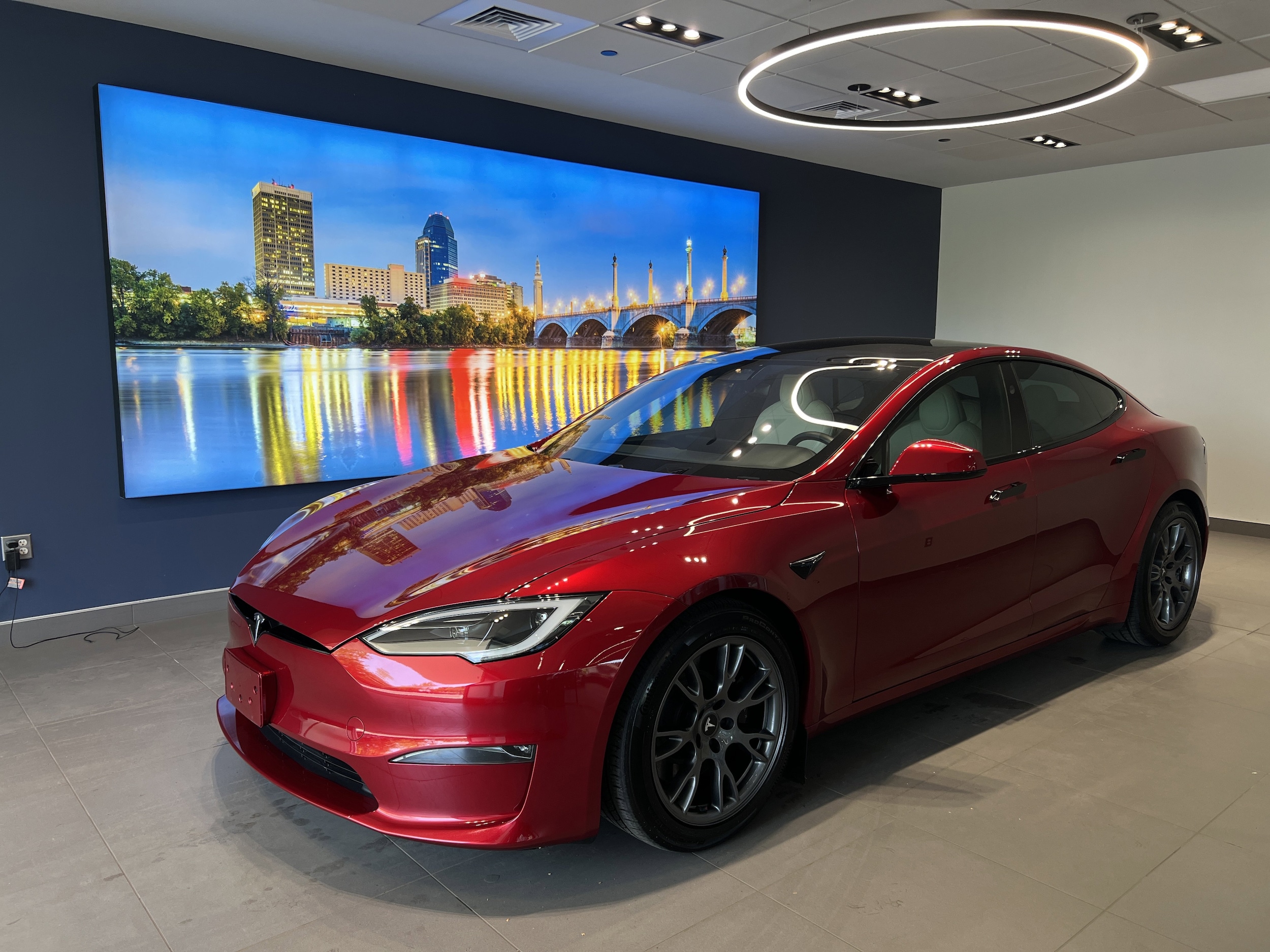 2023 Tesla Model S's photo