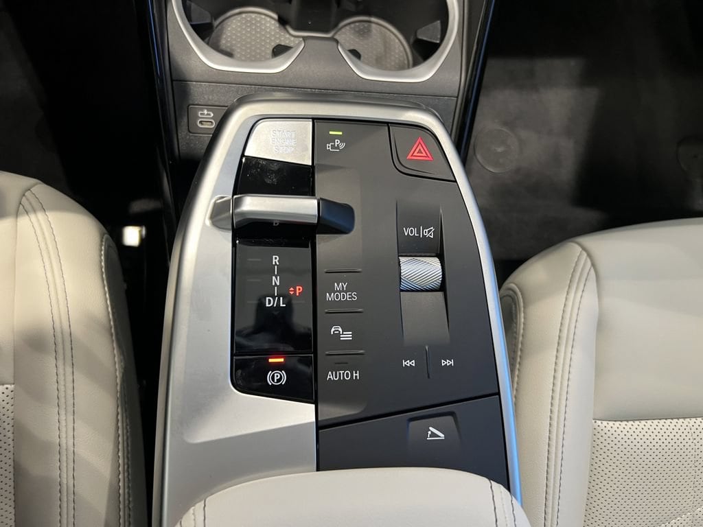 2026 BMW X1 28i - Photo 15