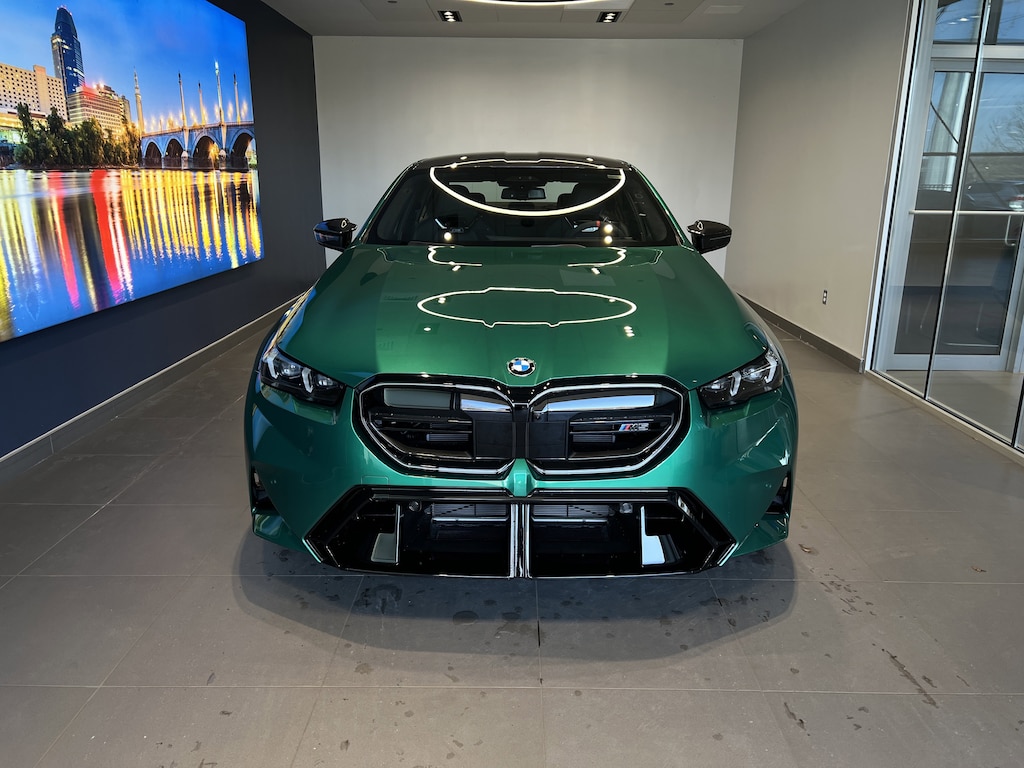New 2026 BMW M5 Sedan