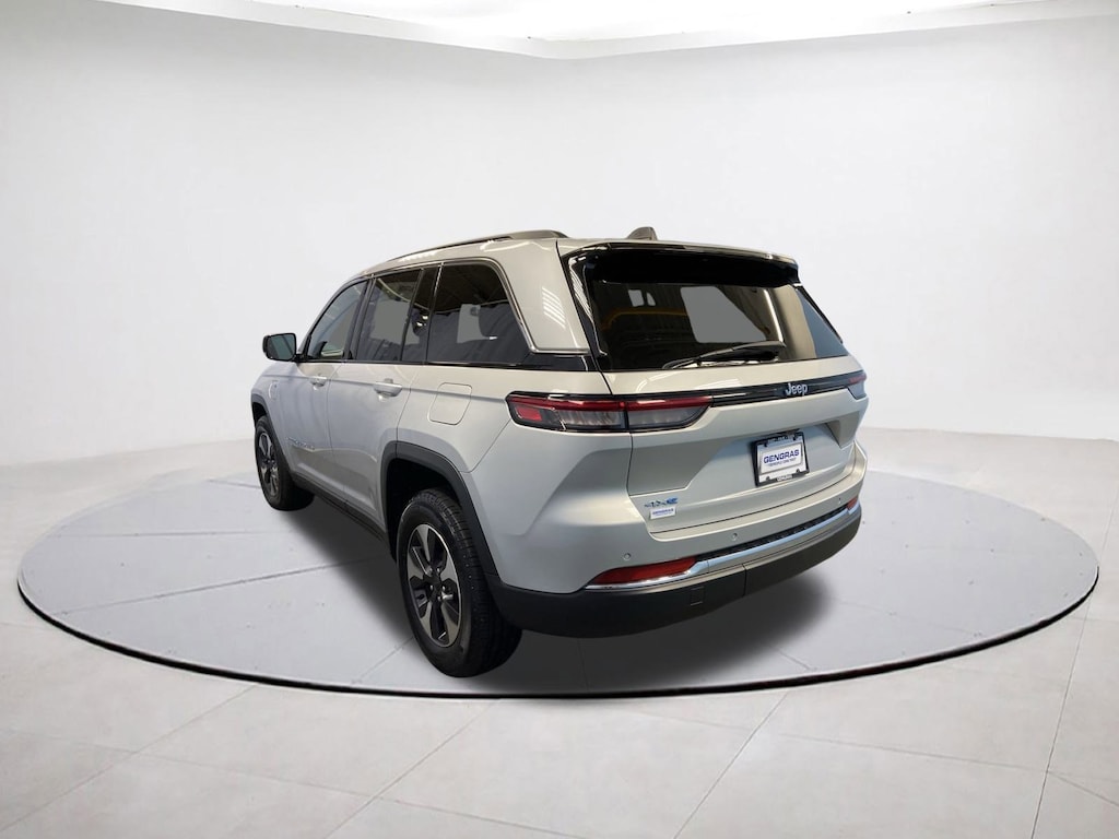 Used 2024 Jeep Grand Cherokee 4xe  4x4