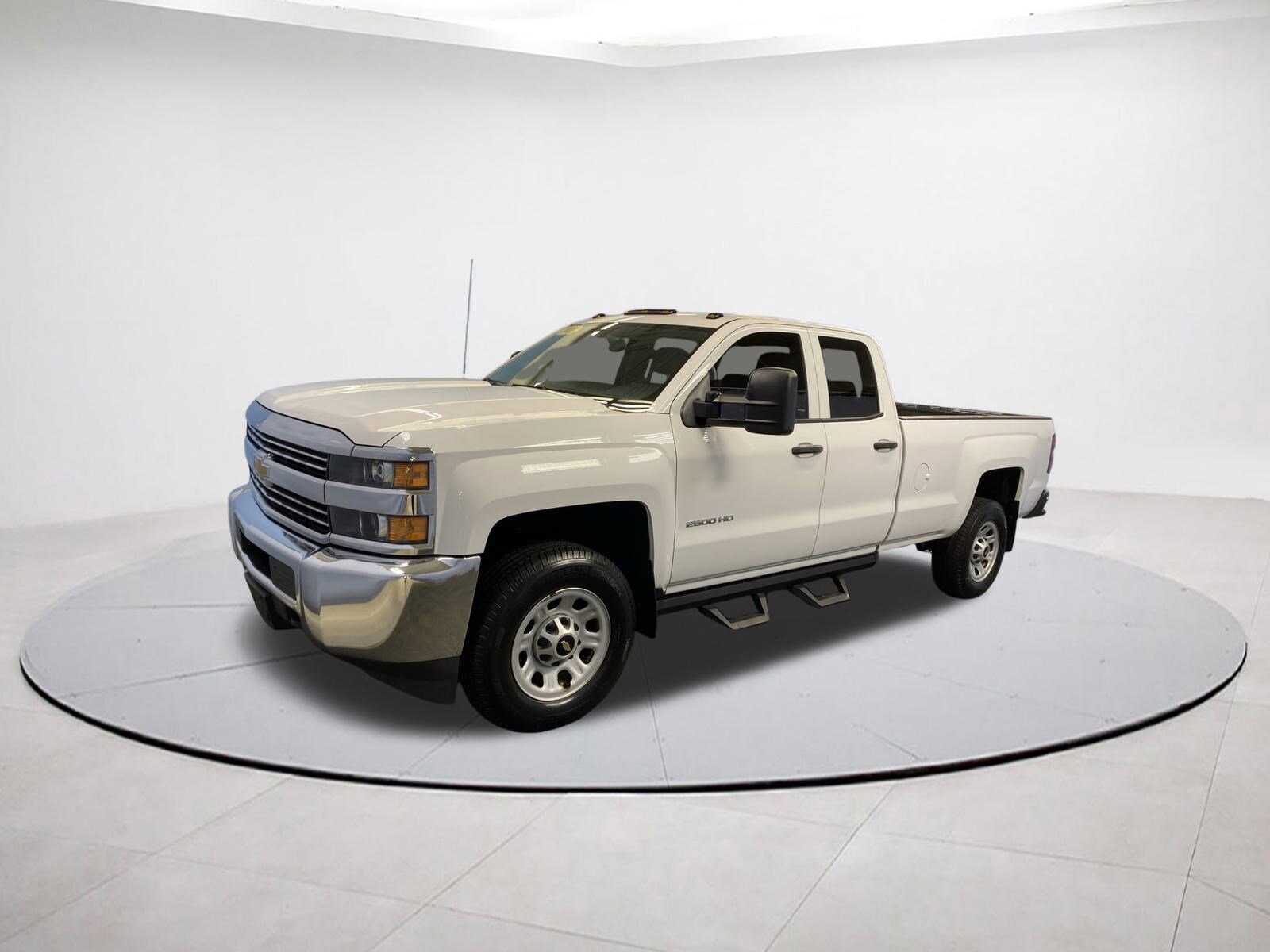 2015 Chevrolet Silverado 2500HD Work Truck photo 3