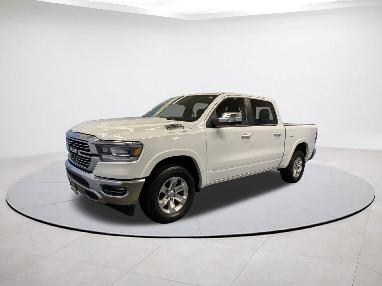 2022 Ram 1500 Laramie photo 3