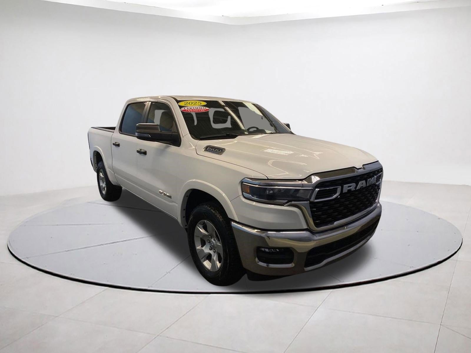 2025 RAM 1500 Big Horn/Lone Star 4x4 Crew Cab 5'7's photo