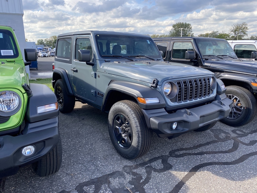 New 2026 Jeep Wrangler Sport Sport Utility