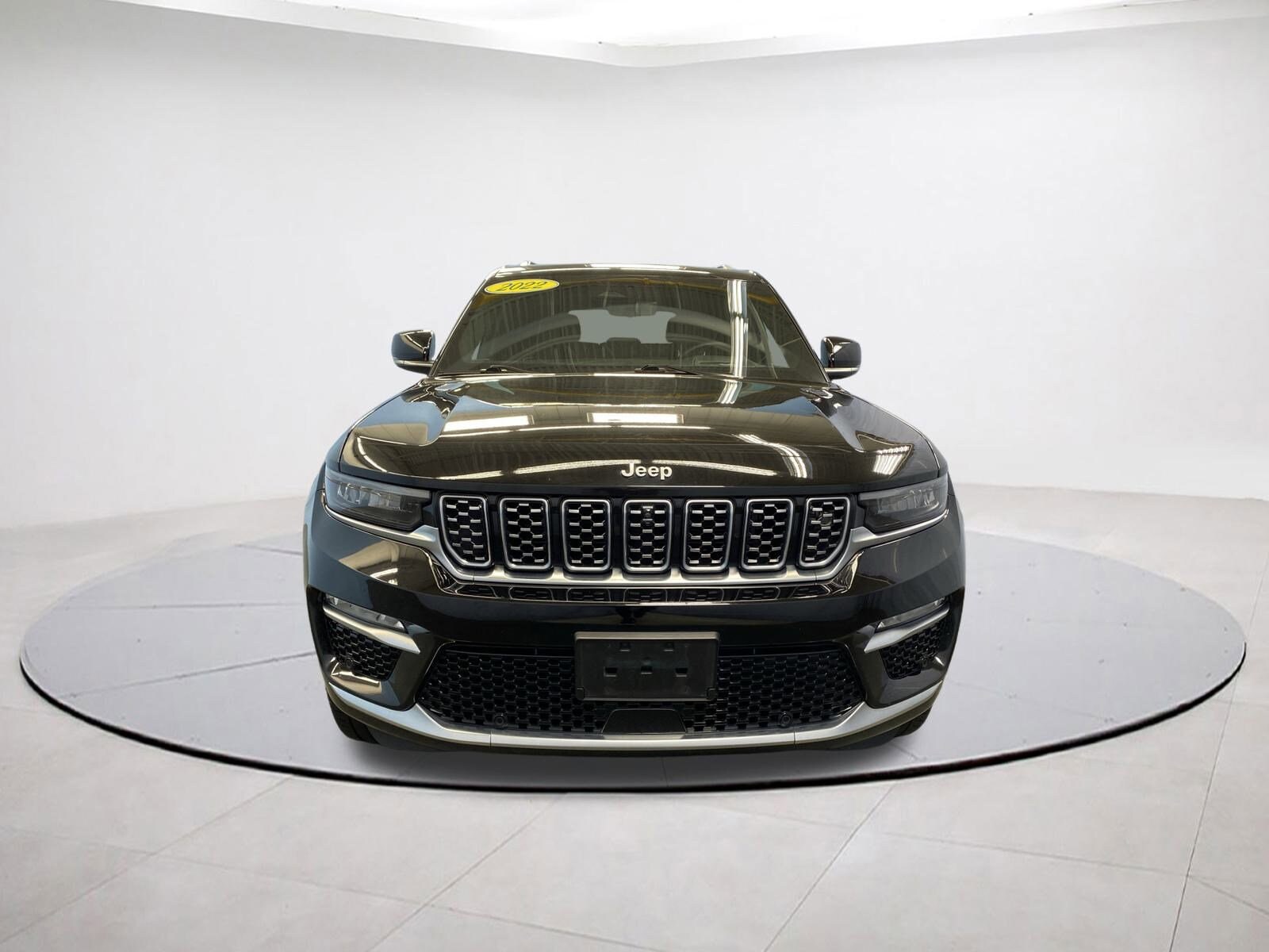 2022 Jeep Grand Cherokee Summit Reserve photo 2