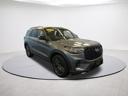 2025 Ford Explorer ST-Line SUV
