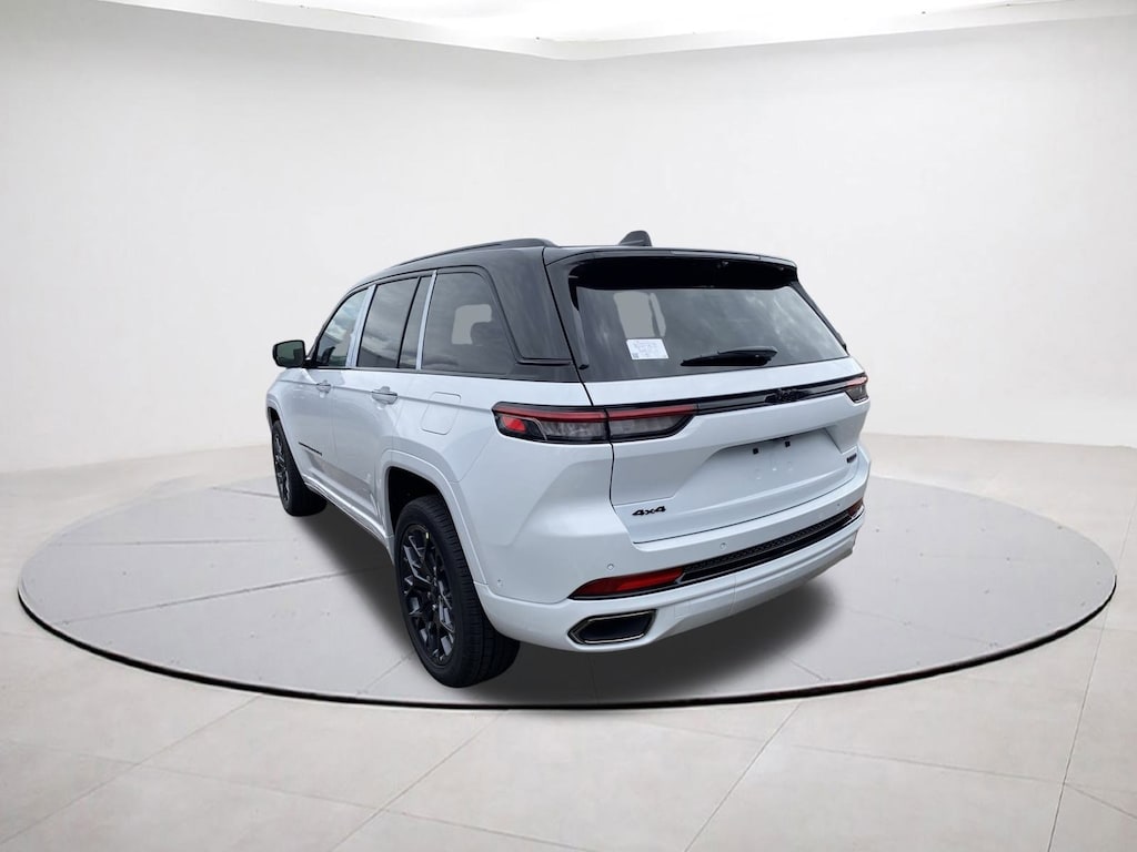 New 2025 Jeep Grand Cherokee Summit Reserve Sport Utility