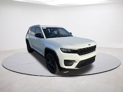 2025 Jeep Grand Cherokee LARE Sport Utility