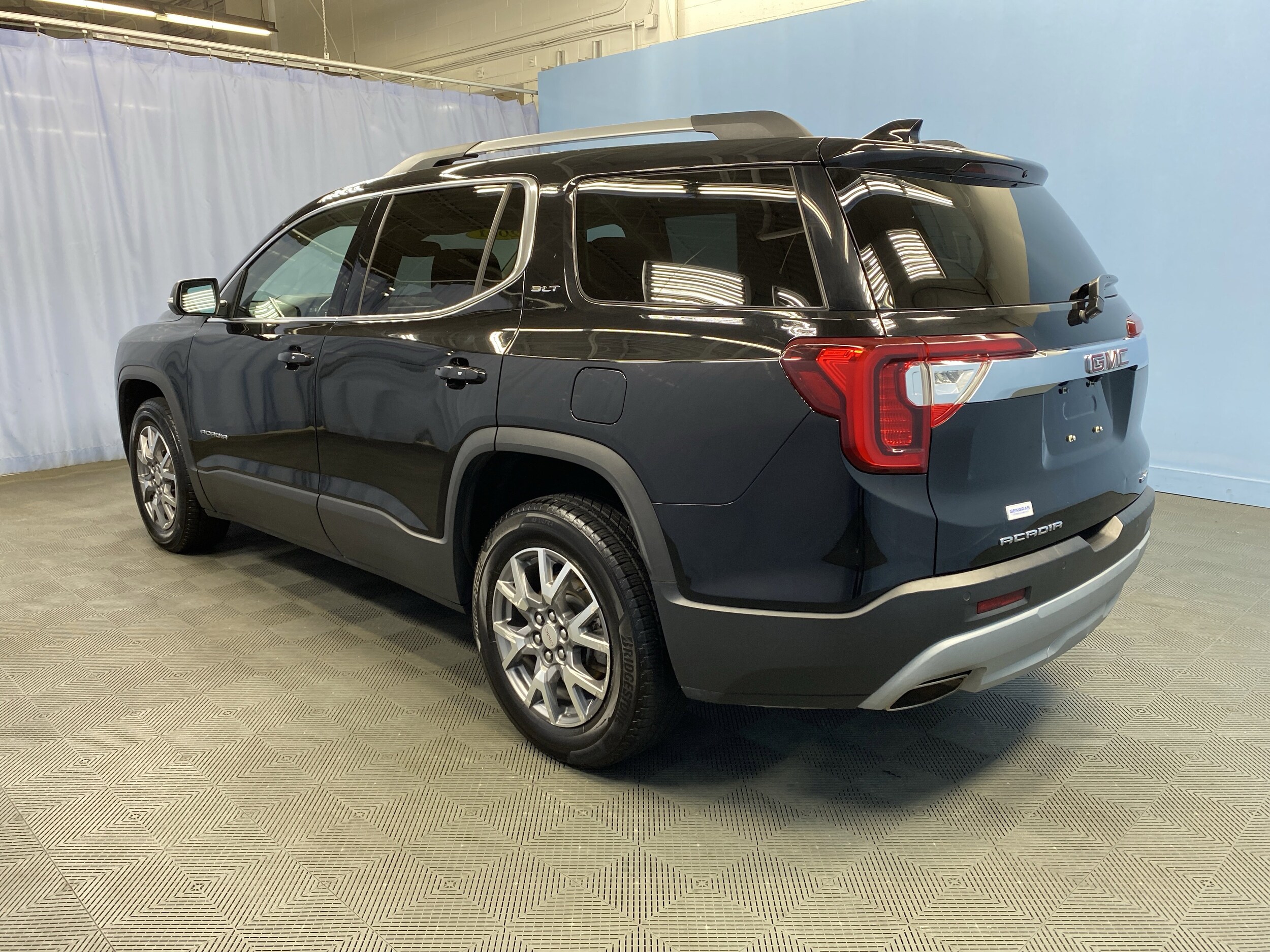 2021 Gmc Acadia SLT photo 3