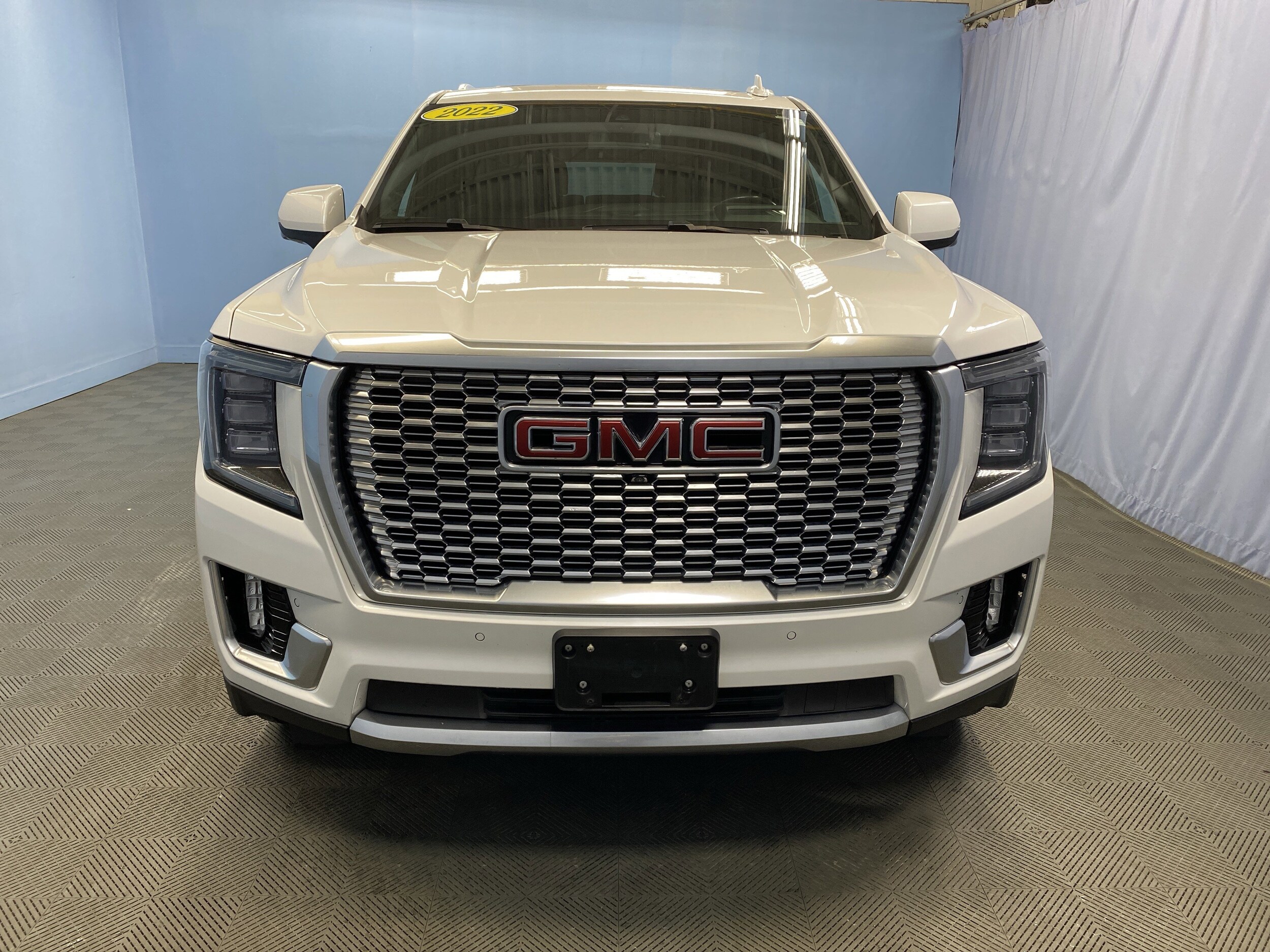 2022 Gmc Yukon XL Denali photo 2
