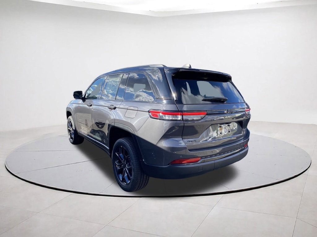 New 2025 Jeep Grand Cherokee Limited Sport Utility