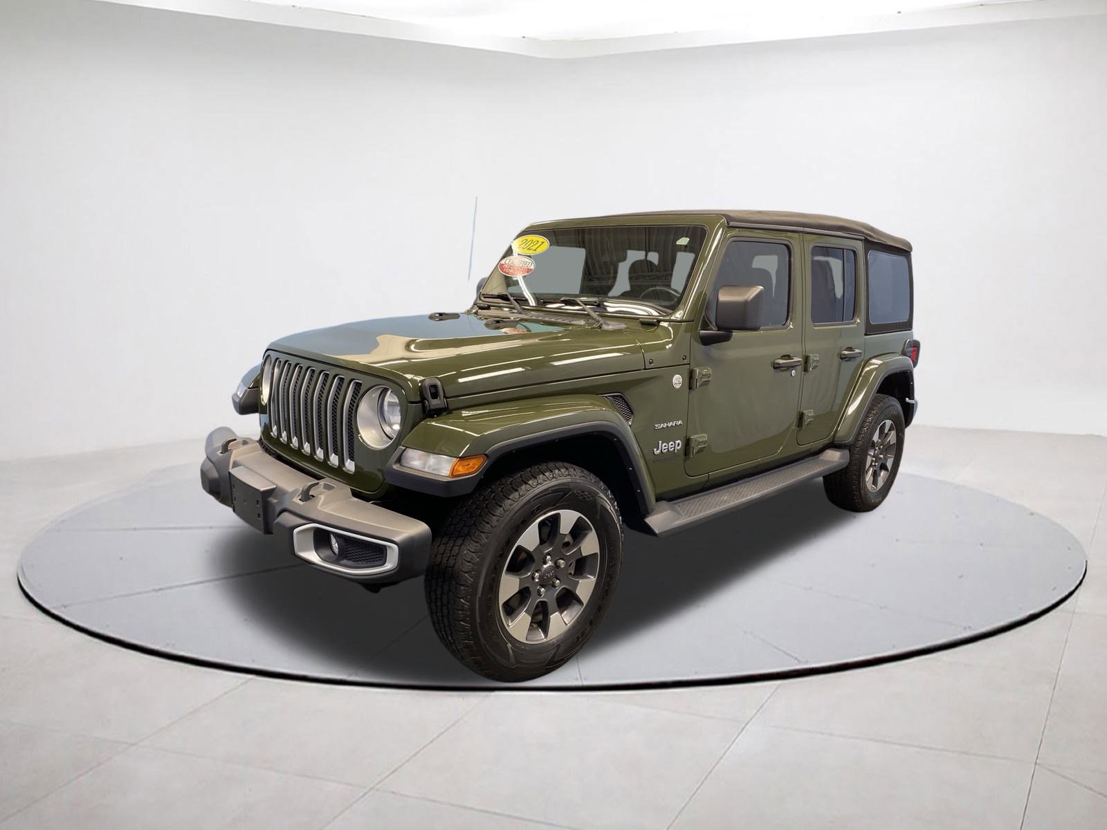 2021 Jeep Wrangler Unlimited Sahara photo 3