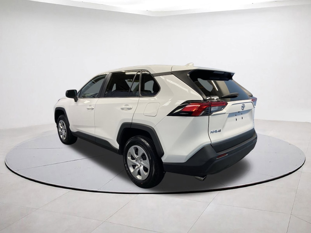 Used 2024 Toyota RAV4 LE LE AWD