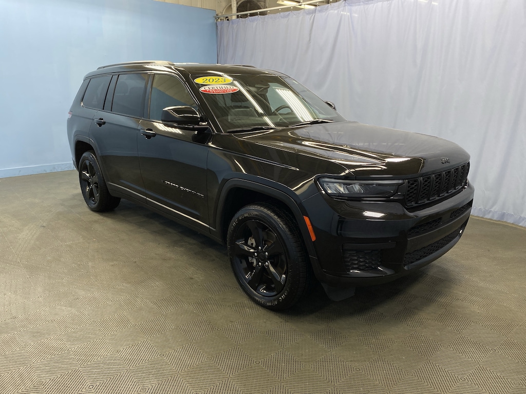 Used 2023 Jeep Grand Cherokee L Altitude Altitude 4x4