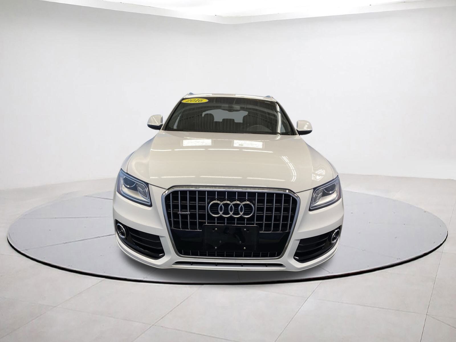 2016 Audi Q5 Premium 2.0T Plus photo 2