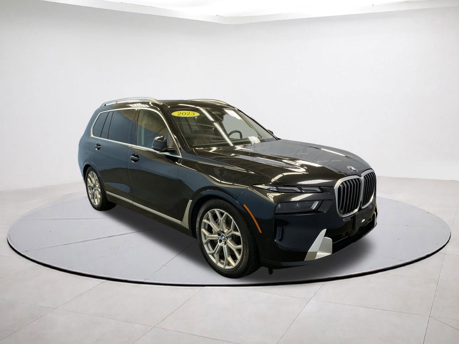 2023 BMW X7 Base's photo