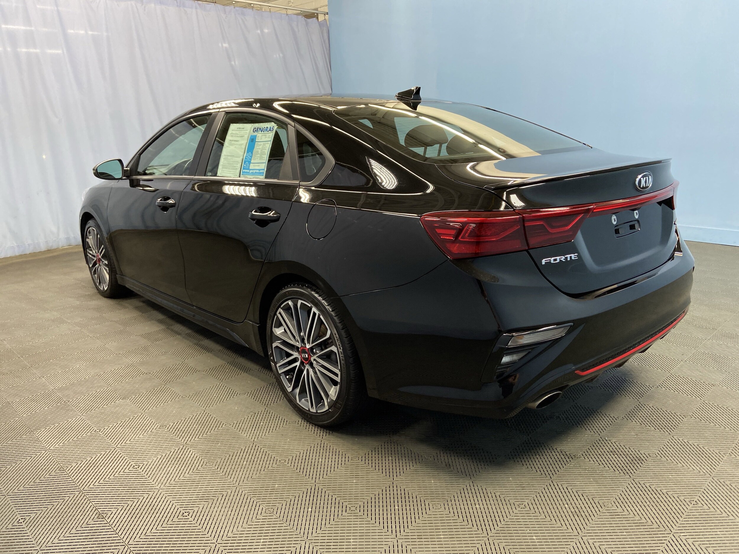 2021 Kia Forte GT photo 3