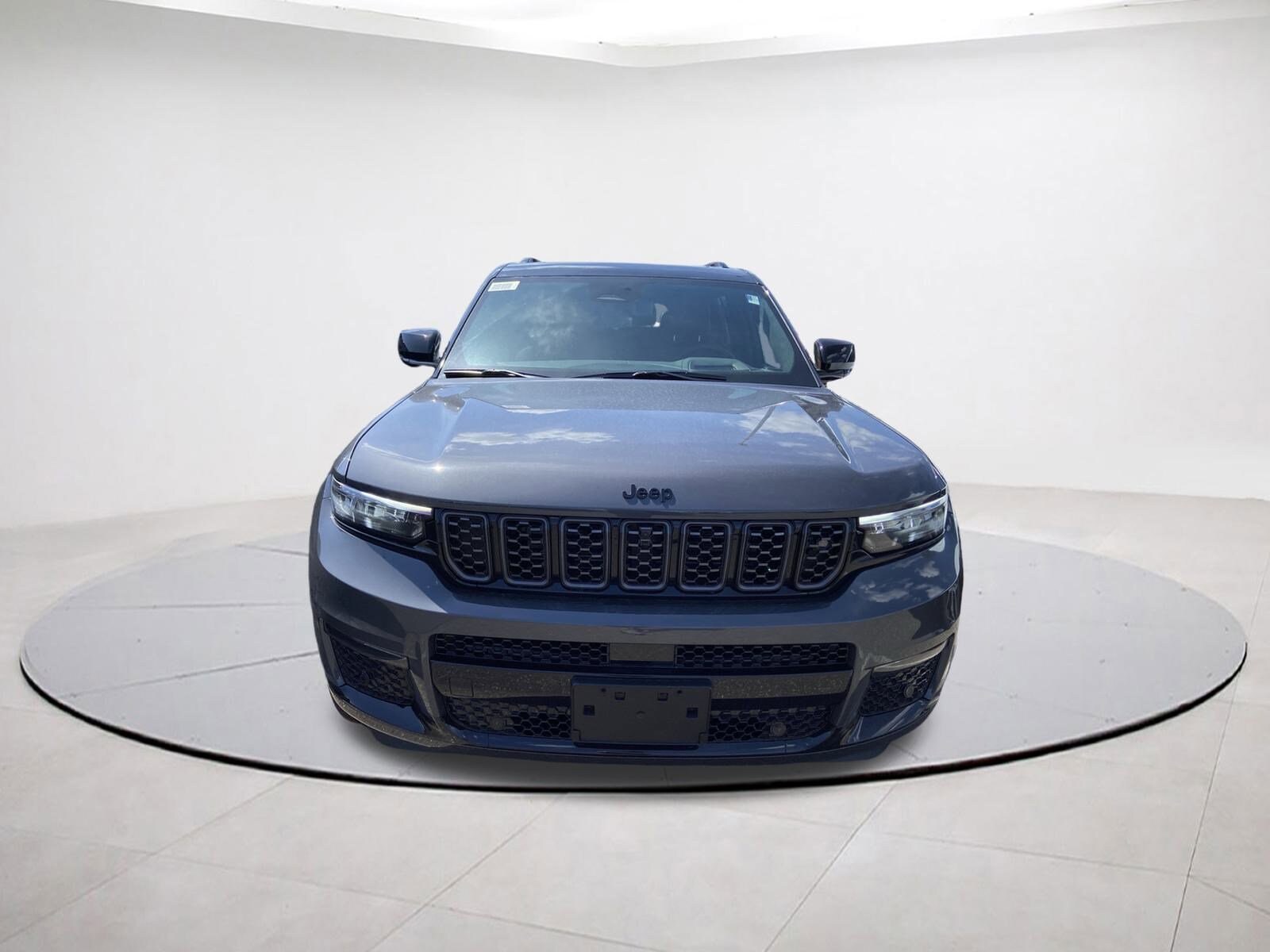 2025 Jeep Grand Cherokee L Summit Reserve photo 2