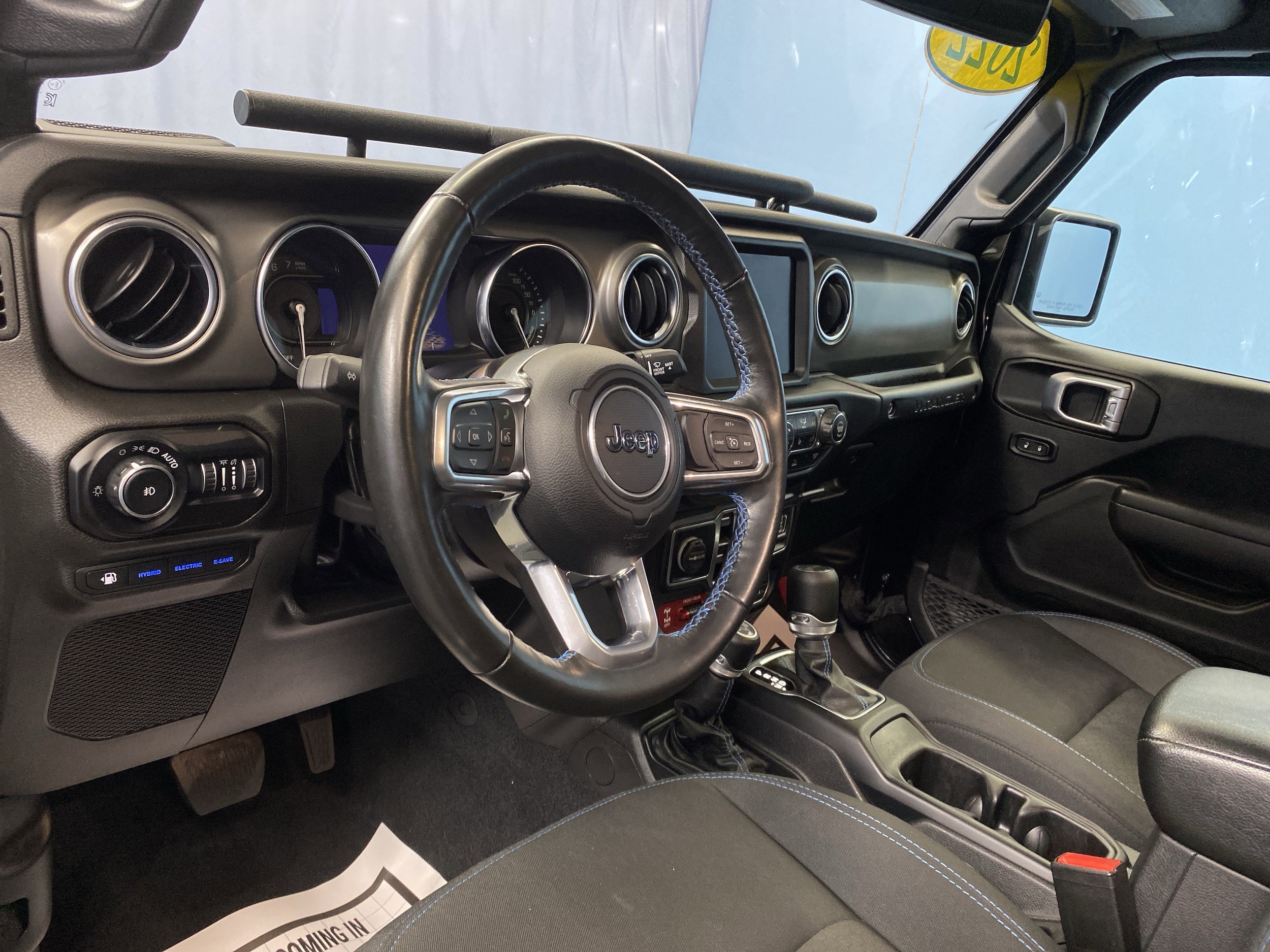 2022 Jeep Wrangler Unlimited Rubicon 4XE - Photo 10