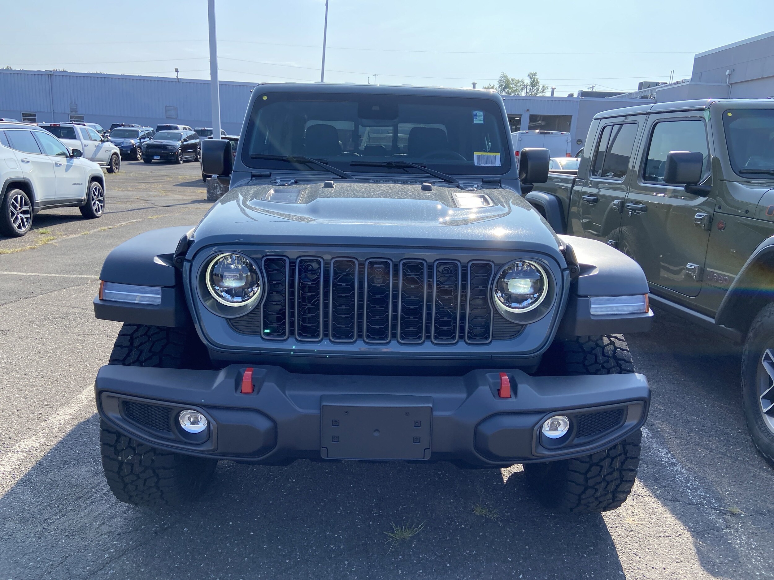 2025 Jeep Gladiator Rubicon photo 2