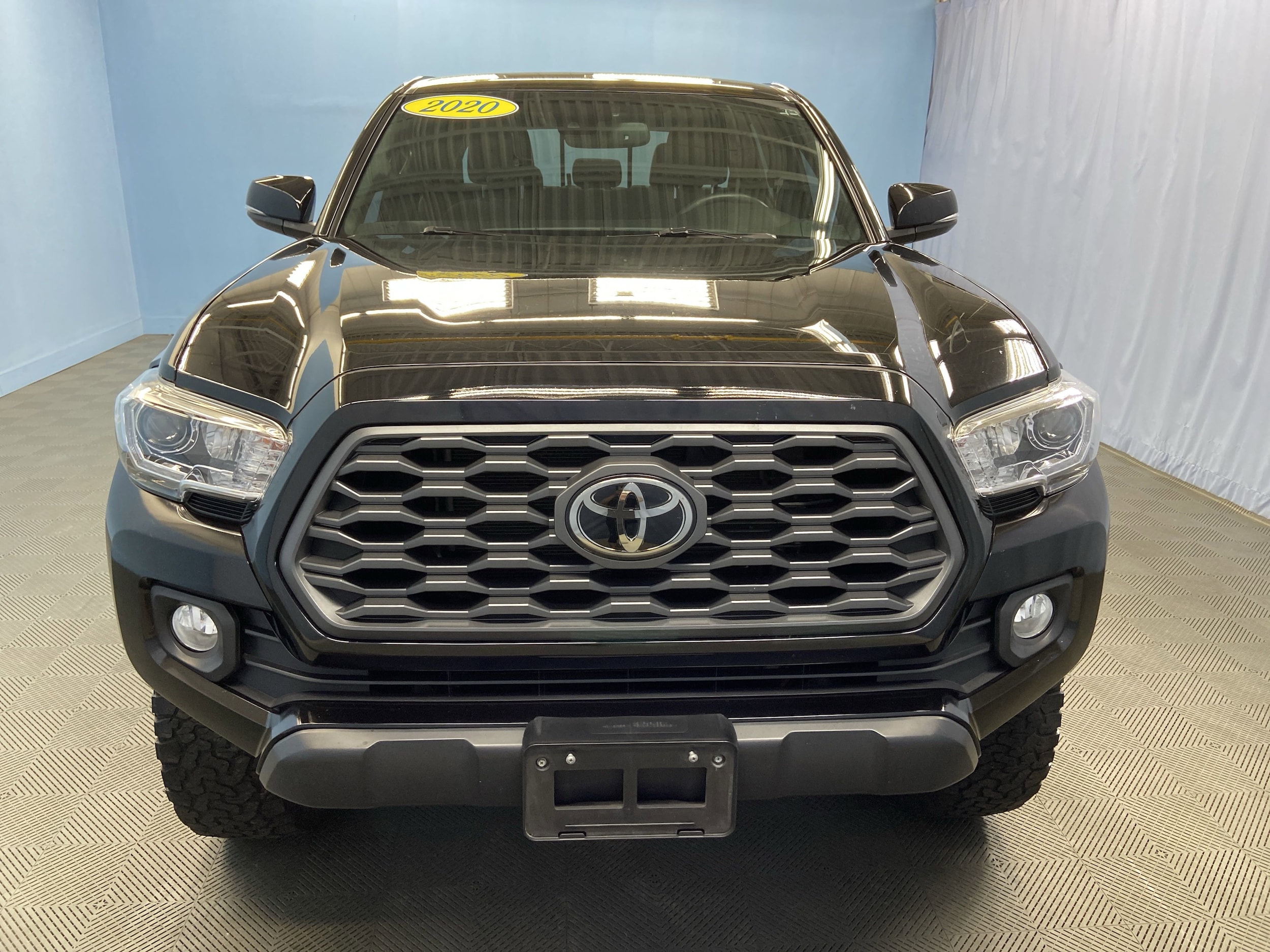 Used 2020 Toyota Tacoma TRD Sport with VIN 5TFCZ5AN3LX216852 for sale in Hartford, CT