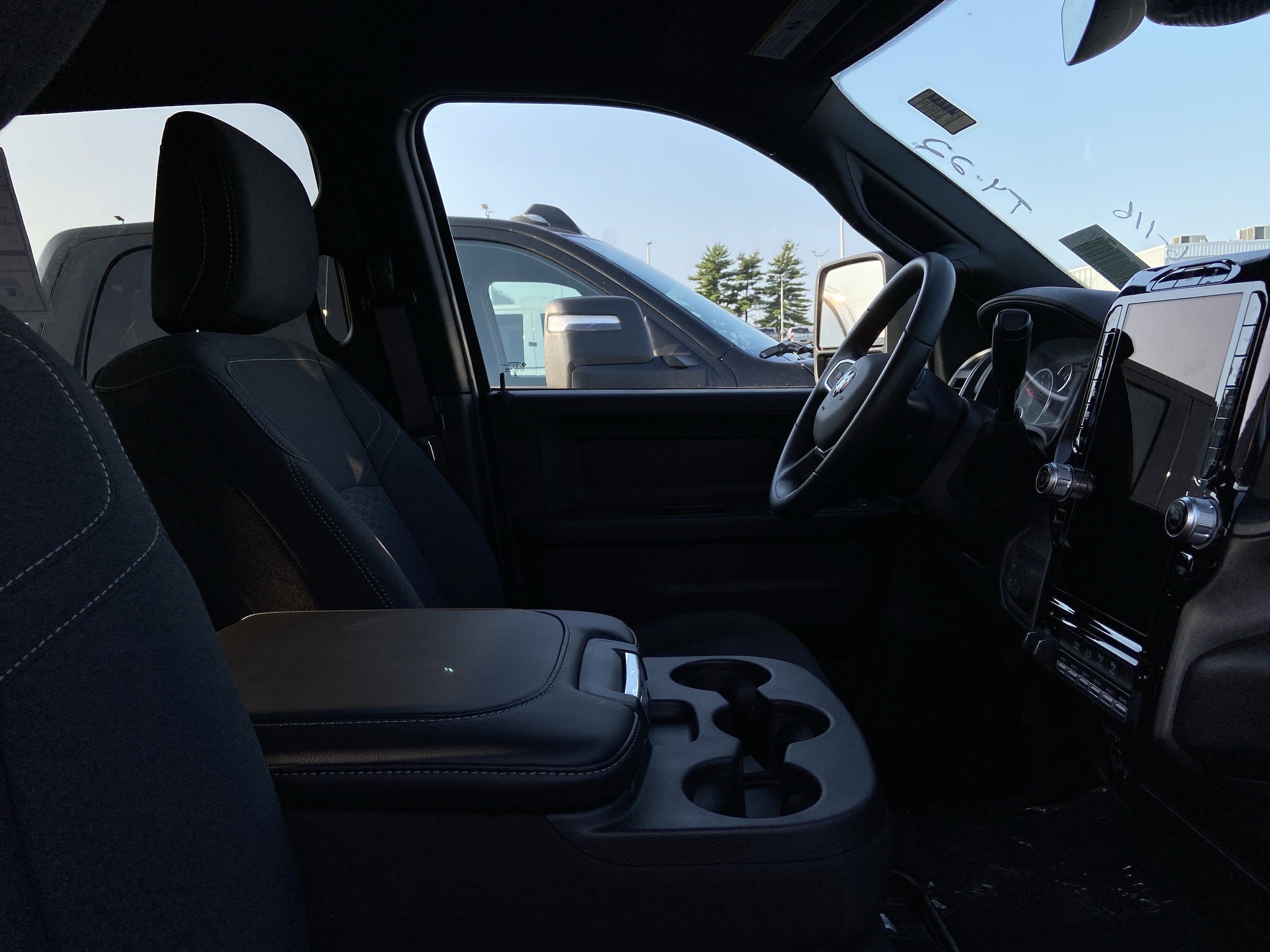 2025 RAM 2500 Tradesman - Photo 9