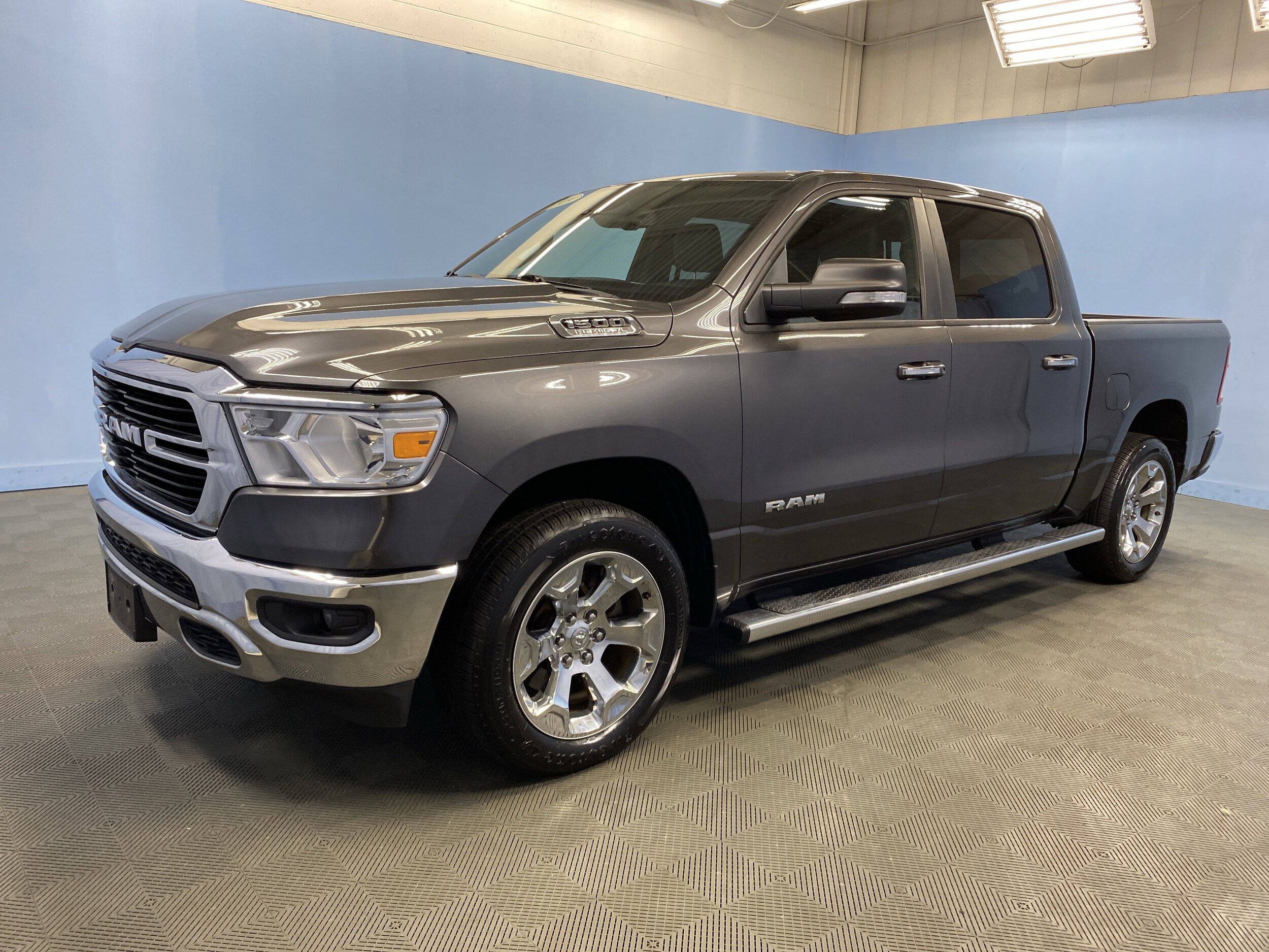 2019 Ram 1500 Big Horn Lone Star photo 3