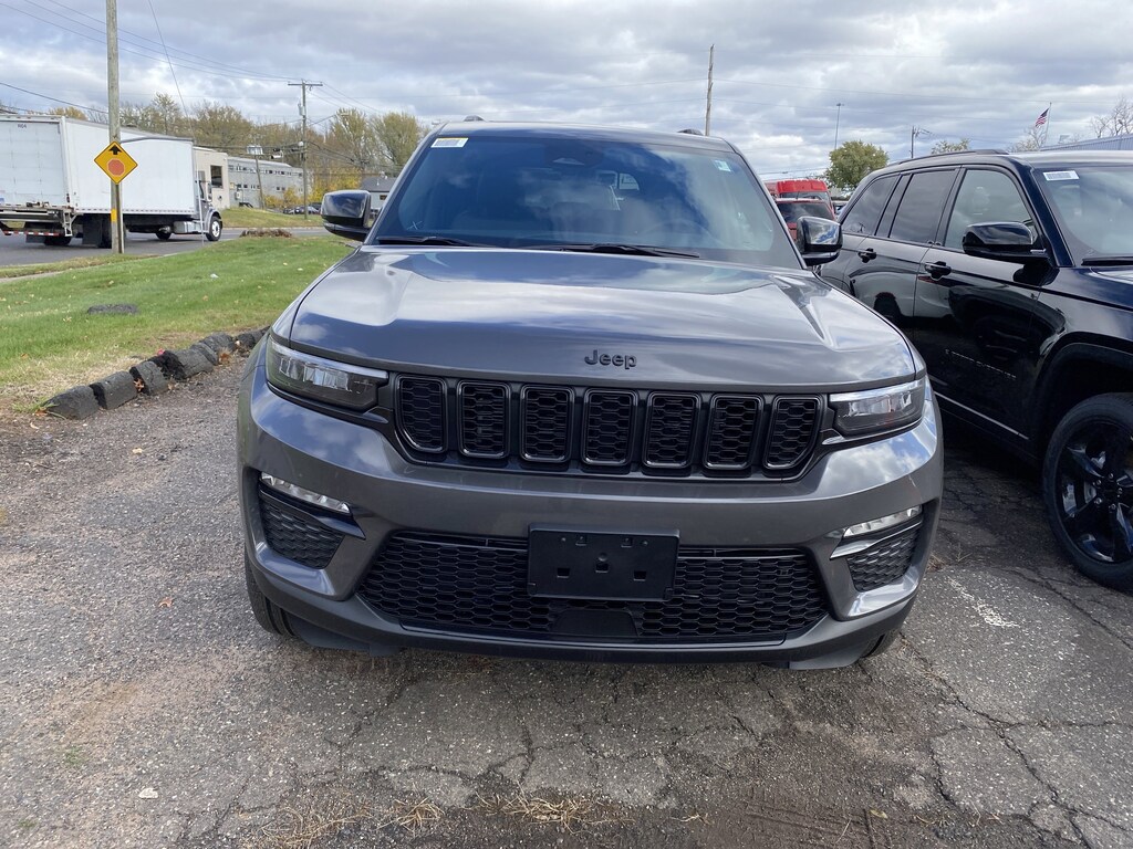 New 2025 Jeep Grand Cherokee Limited Sport Utility