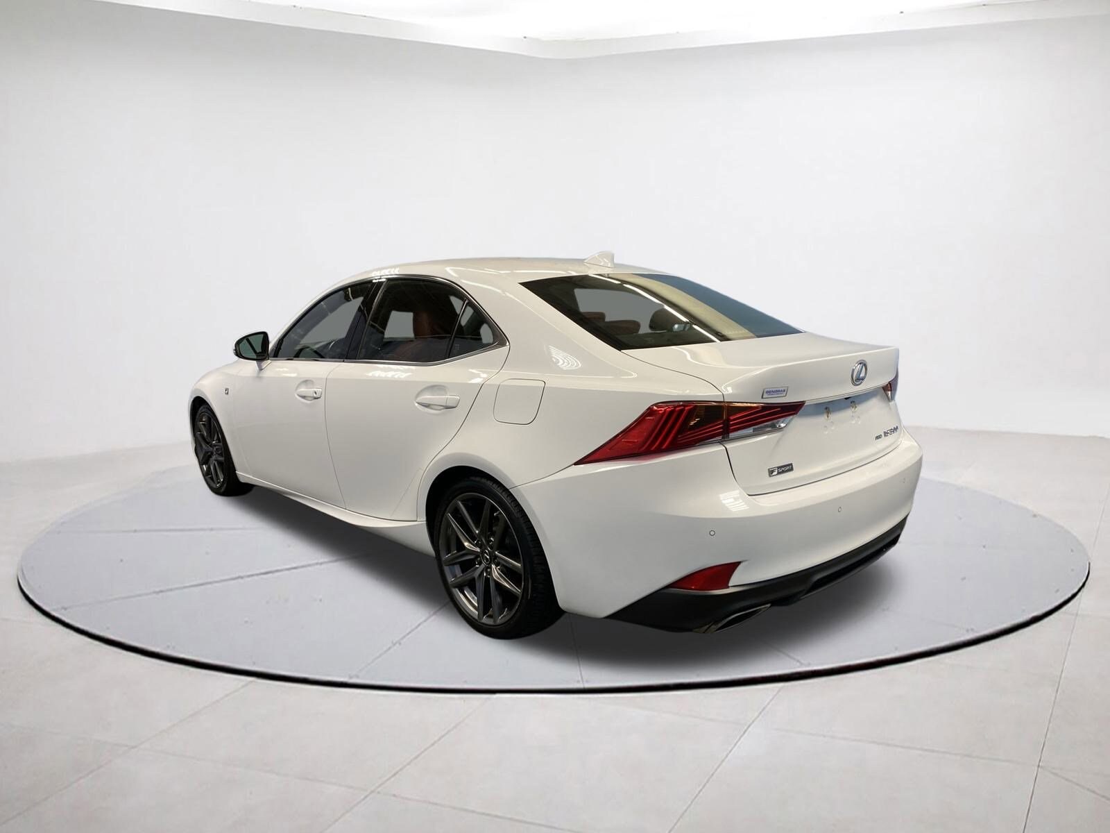 2020 Lexus IS 300 F SPORT AWD photo 4