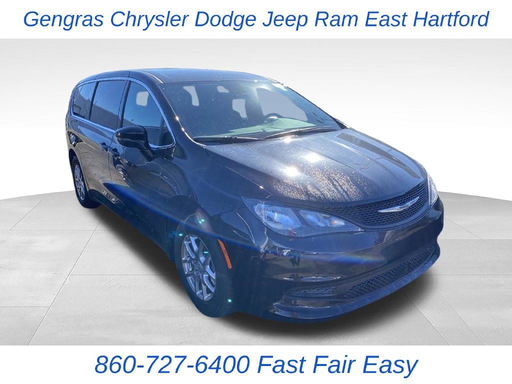 2026 Chrysler Voyager