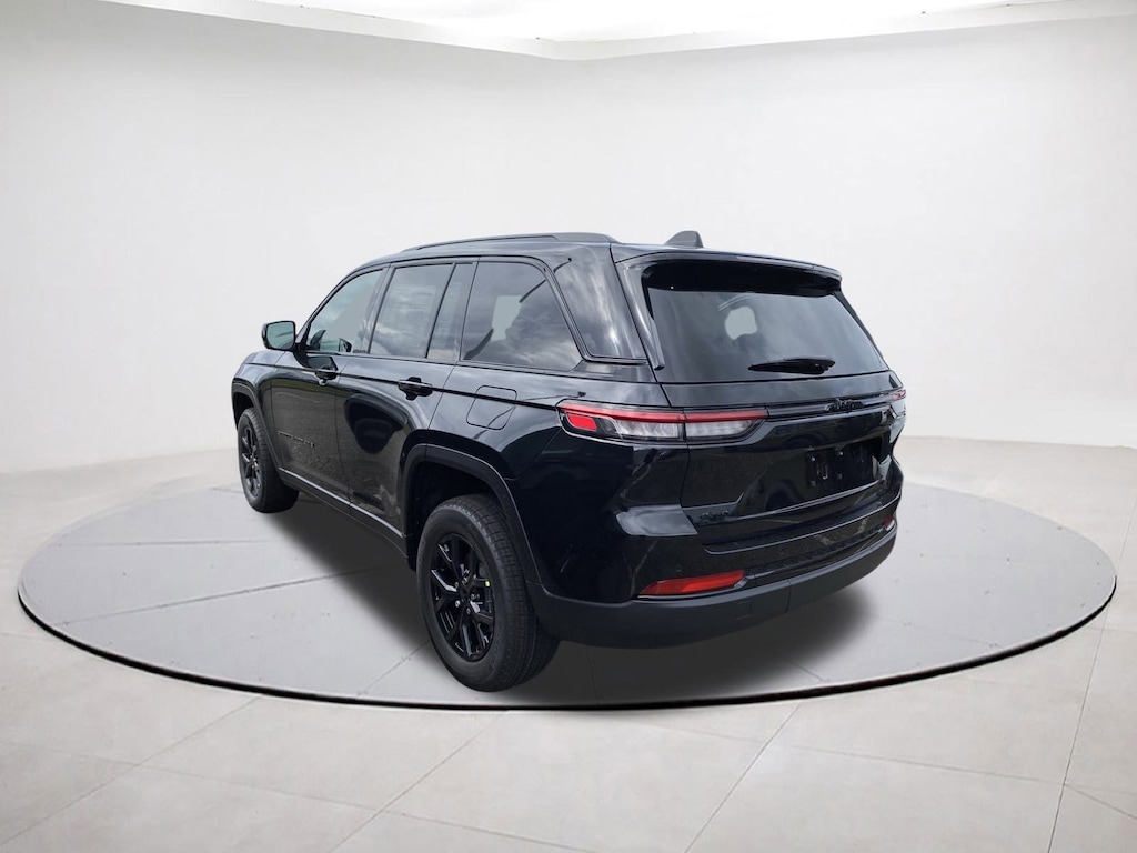 New 2025 Jeep Grand Cherokee Altitude X Sport Utility