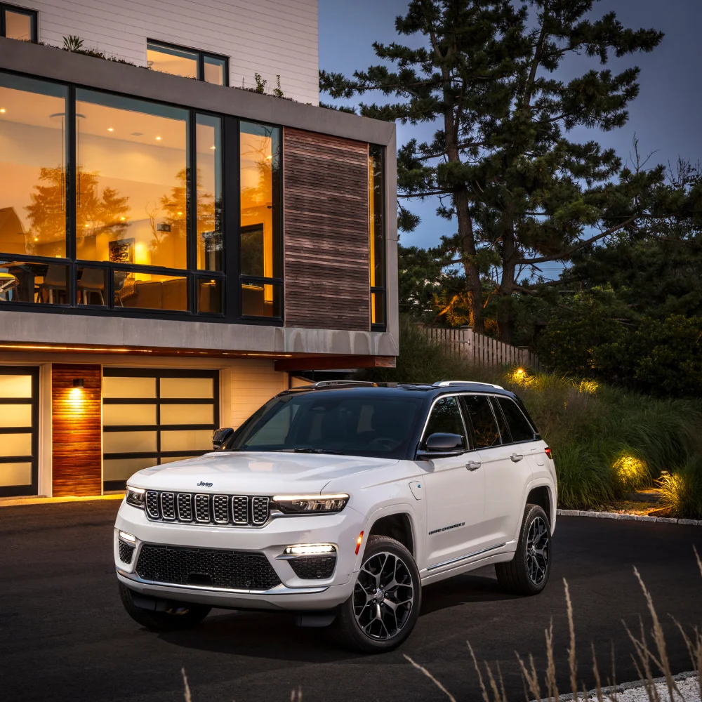 Holiday Lights _ Your Car_ Electrical Load Tips for CT Drivers.webp