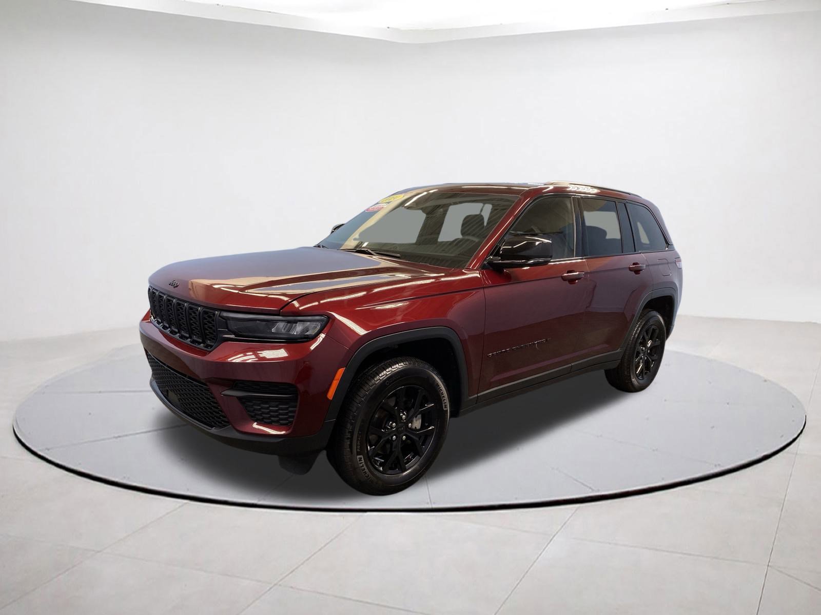 2024 Jeep Grand Cherokee Altitude photo 3