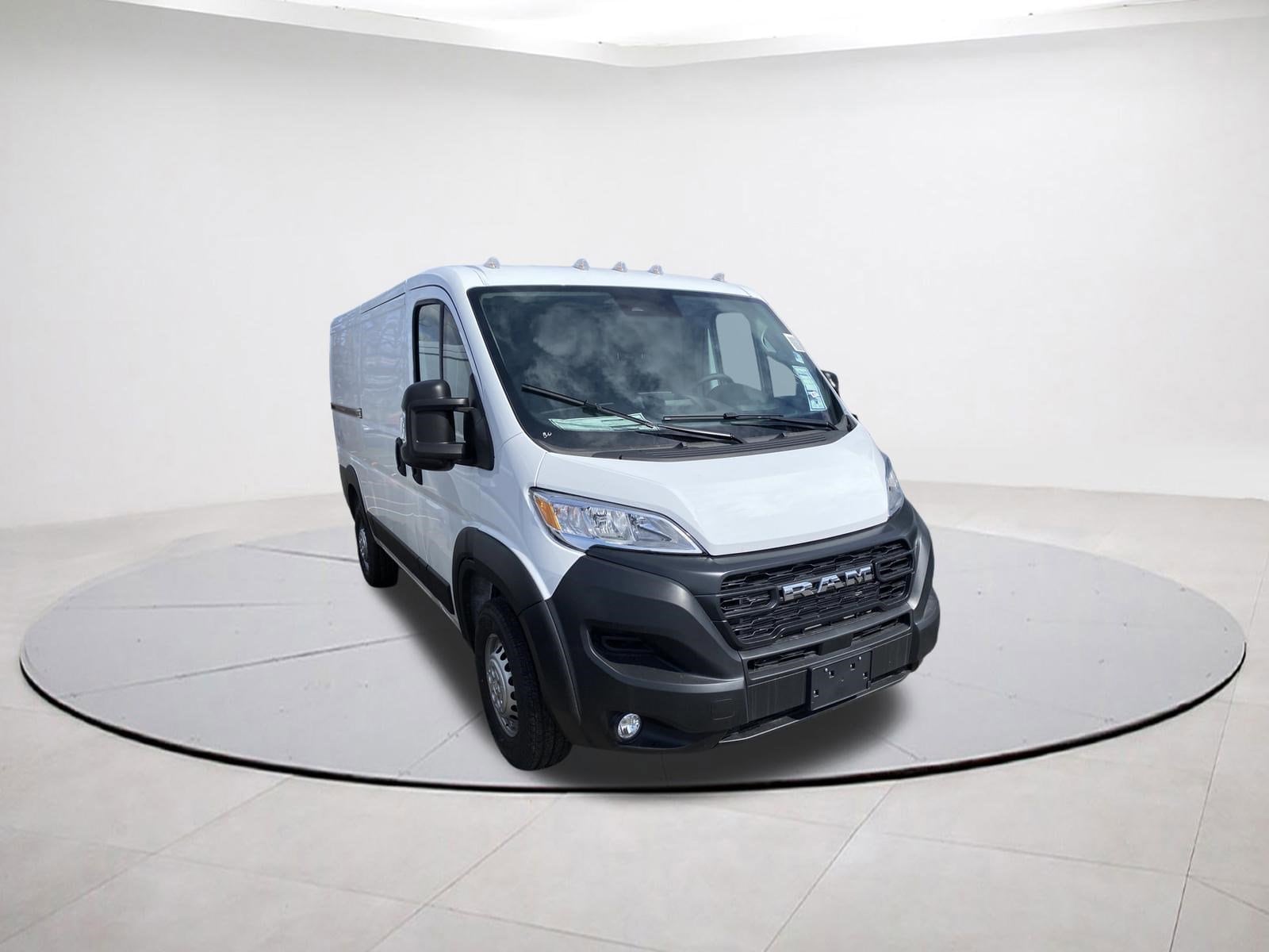 2026 RAM ProMaster 1500 Tradesman 136" WB Low Roof's photo