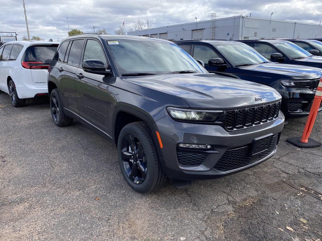 New 2025 Jeep Grand Cherokee Limited Sport Utility