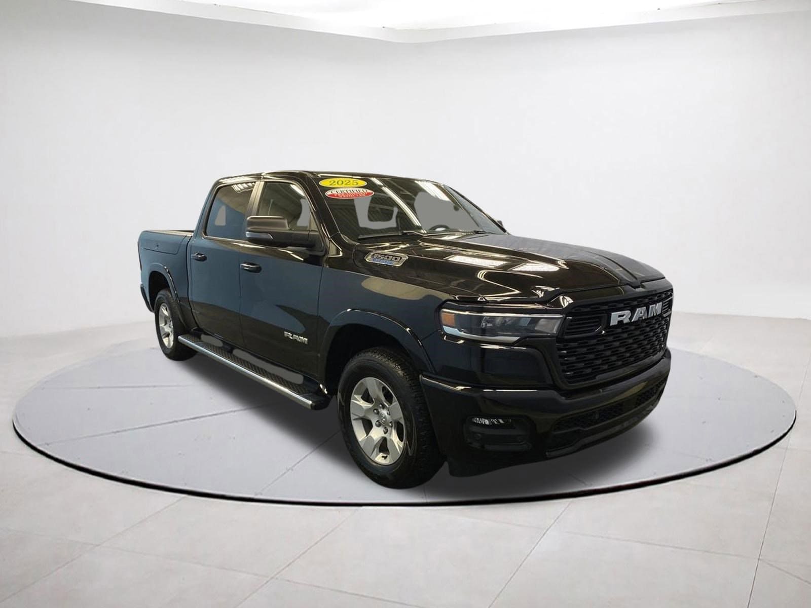 2025 RAM 1500 Big Horn/Lone Star 4x4 Crew Cab 5'7's photo