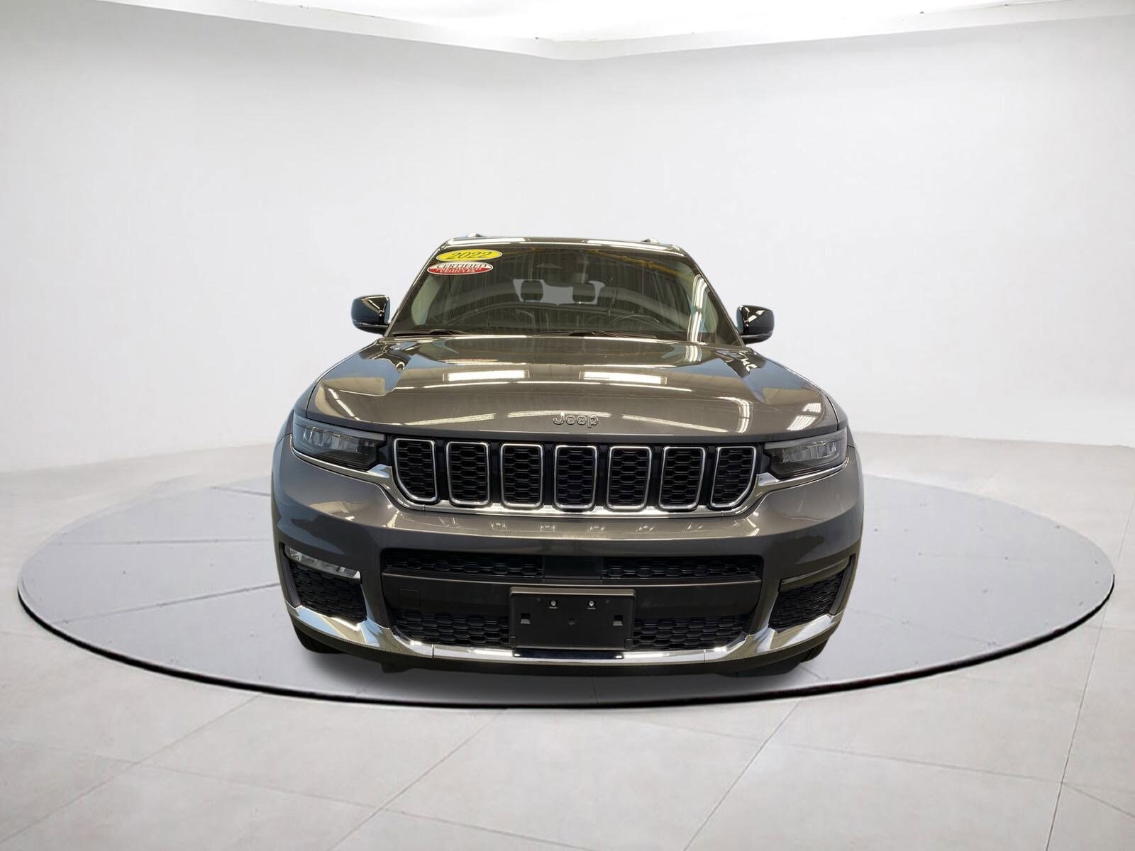 2022 Jeep Grand Cherokee Limited photo 2