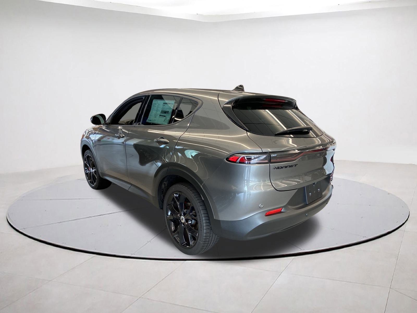 2025 Dodge Hornet GT photo 4