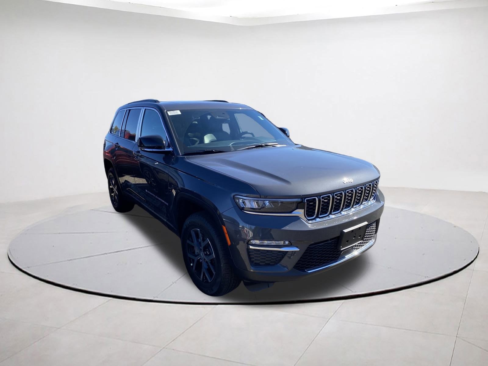 2025 Jeep Grand Cherokee Limited's photo