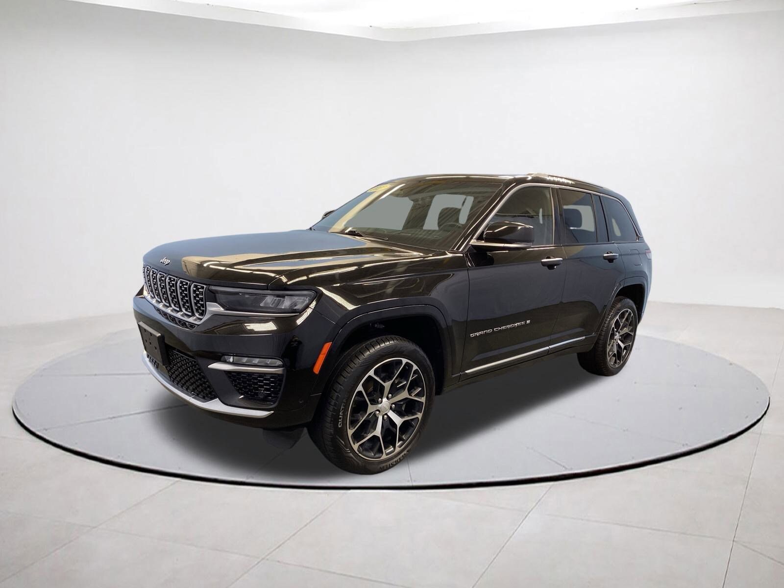 2022 Jeep Grand Cherokee Summit Reserve photo 3