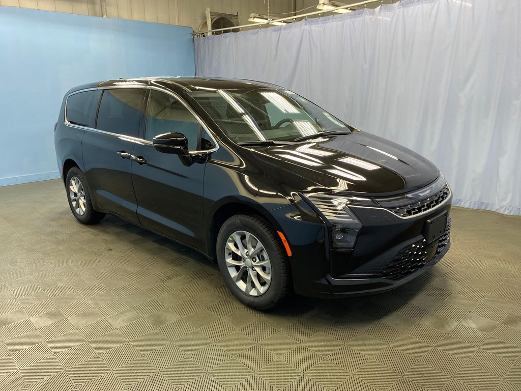 2027 Chrysler Pacifica Select AWD's photo