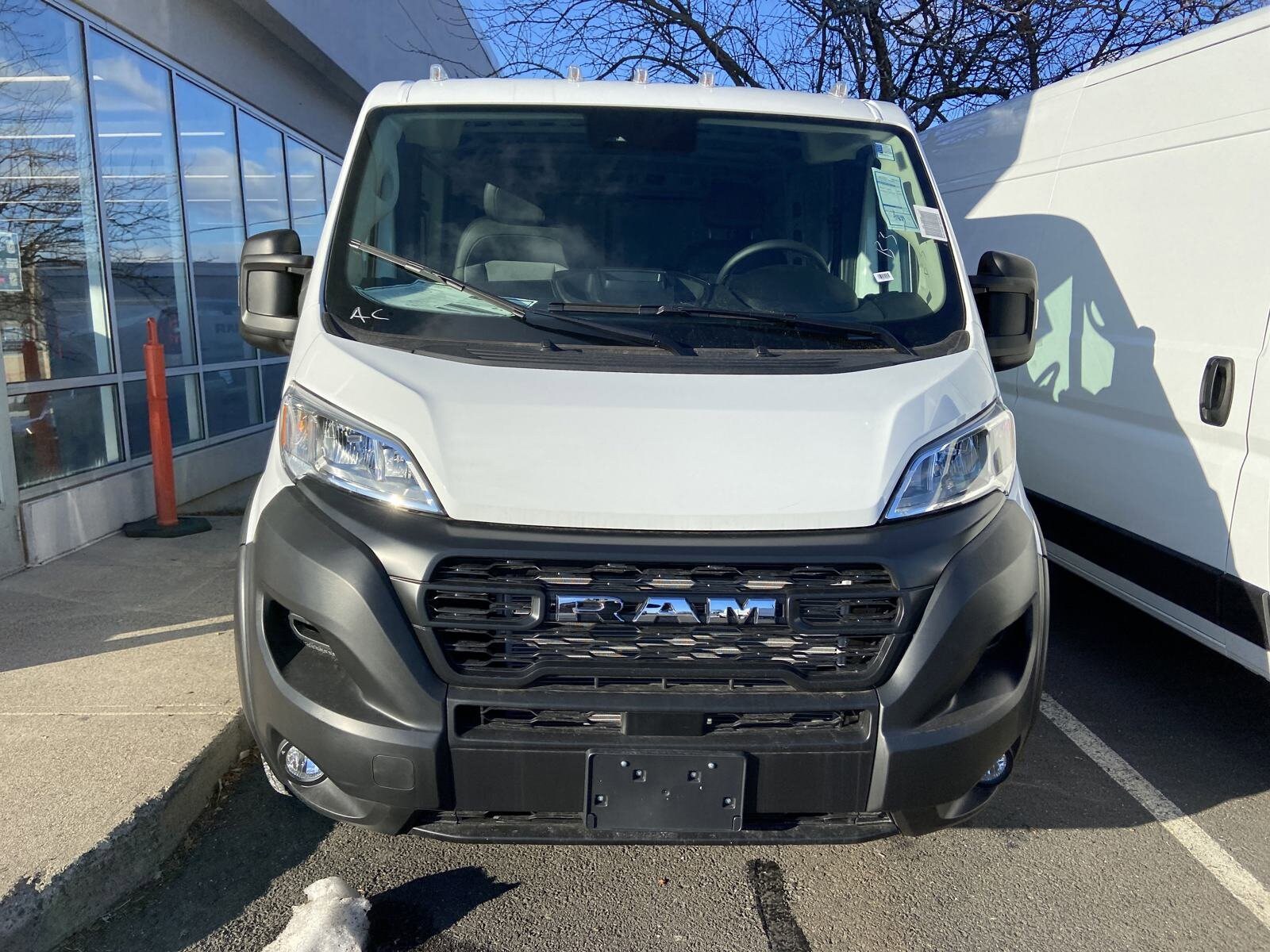 2025 Ram ProMaster 1500 photo 2