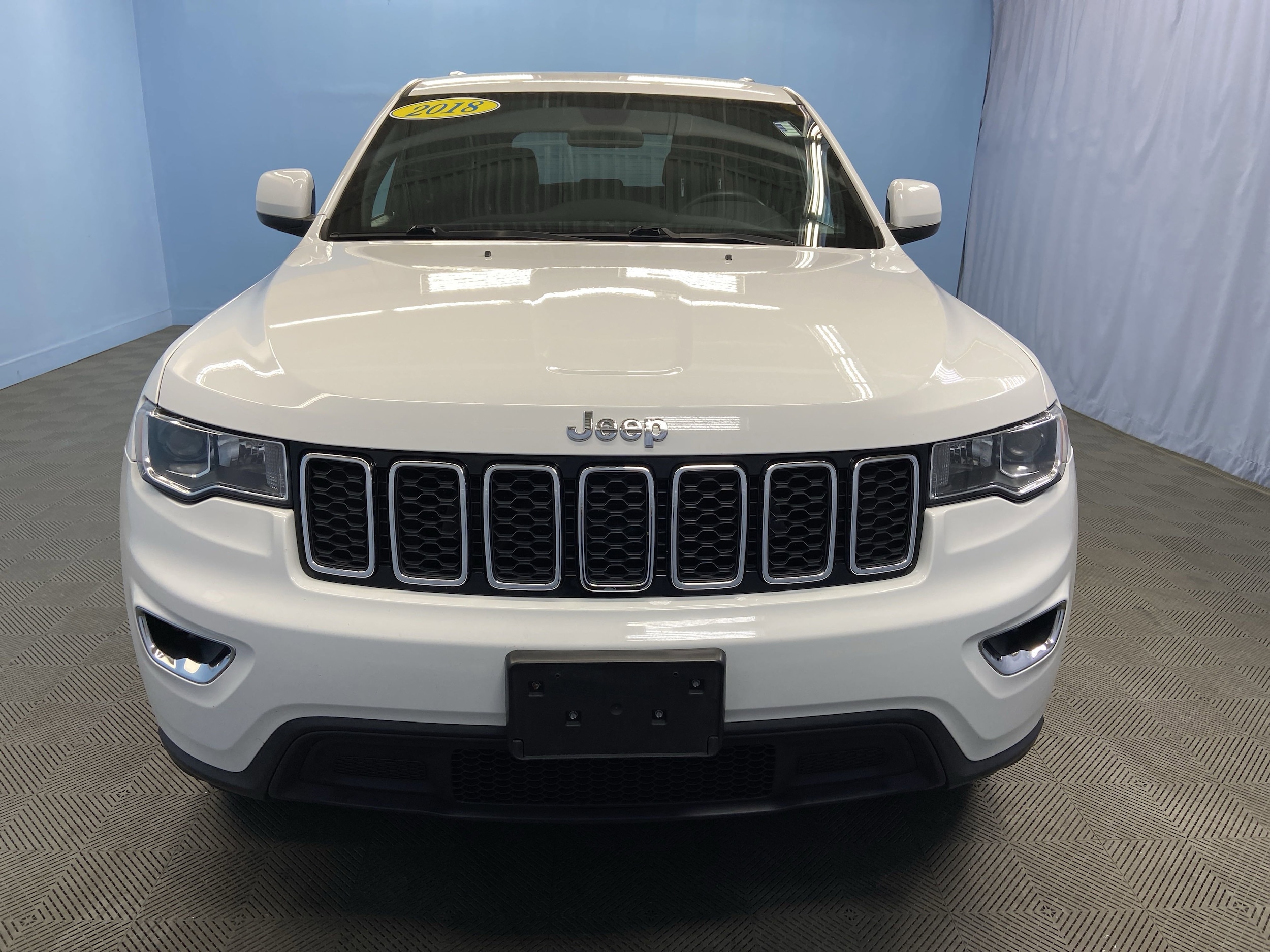 Certified 2018 Jeep Grand Cherokee Laredo with VIN 1C4RJFAGXJC175035 for sale in Plainville, CT