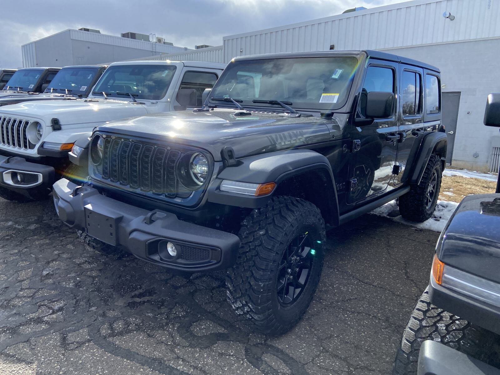2025 Jeep Wrangler Willys photo 3