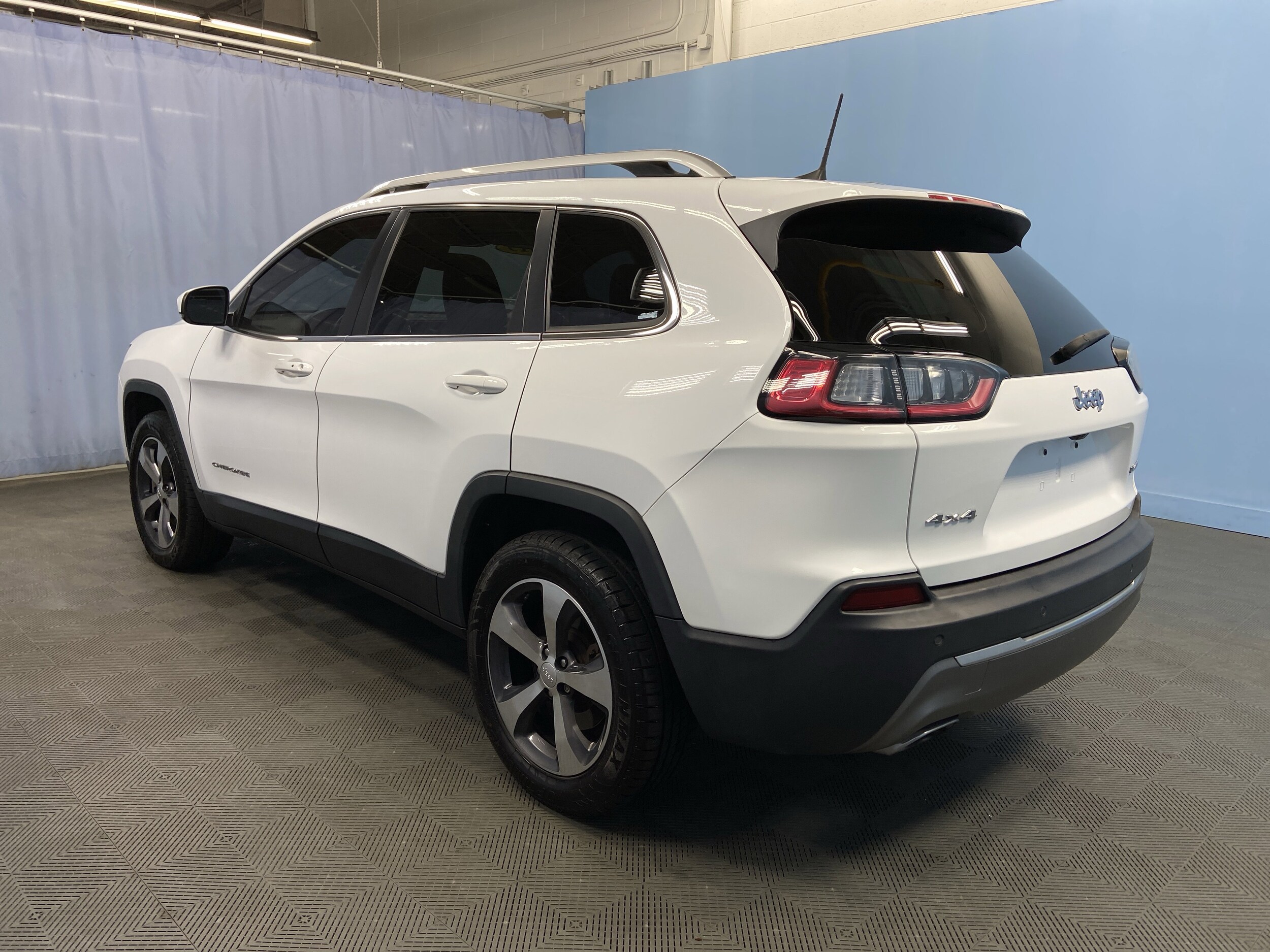 2019 Jeep Cherokee Limited photo 4